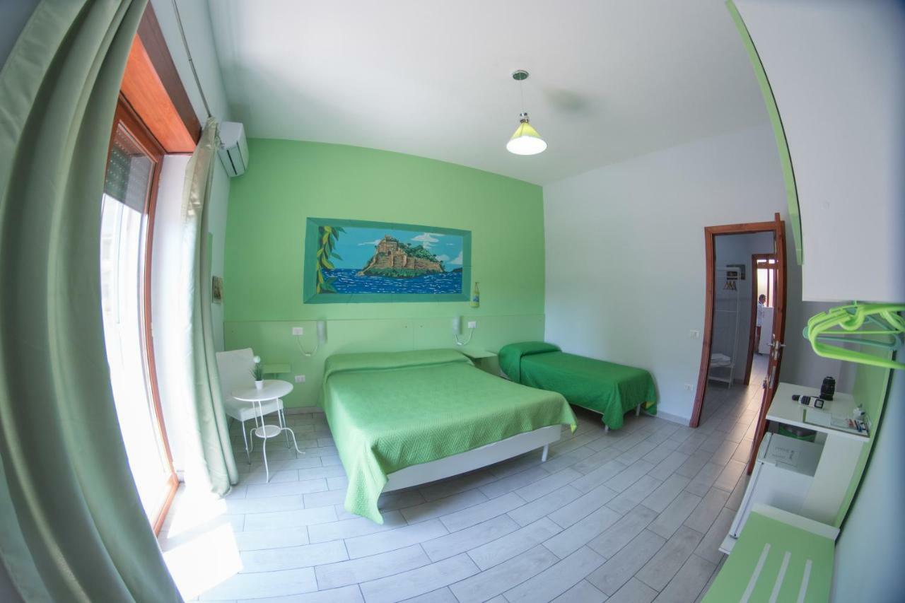 B&B Le Isole Nápoles Exterior foto