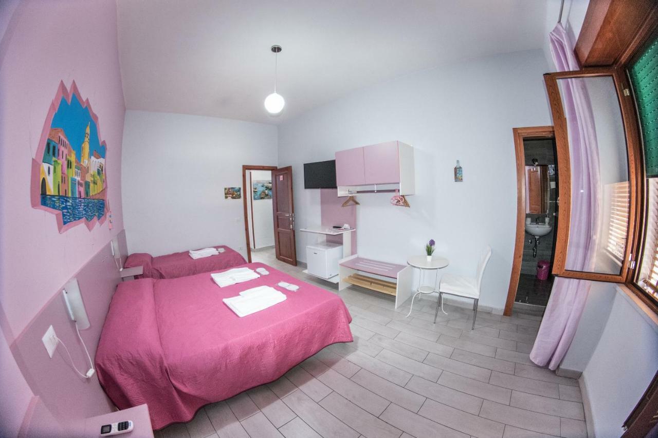 B&B Le Isole Nápoles Exterior foto